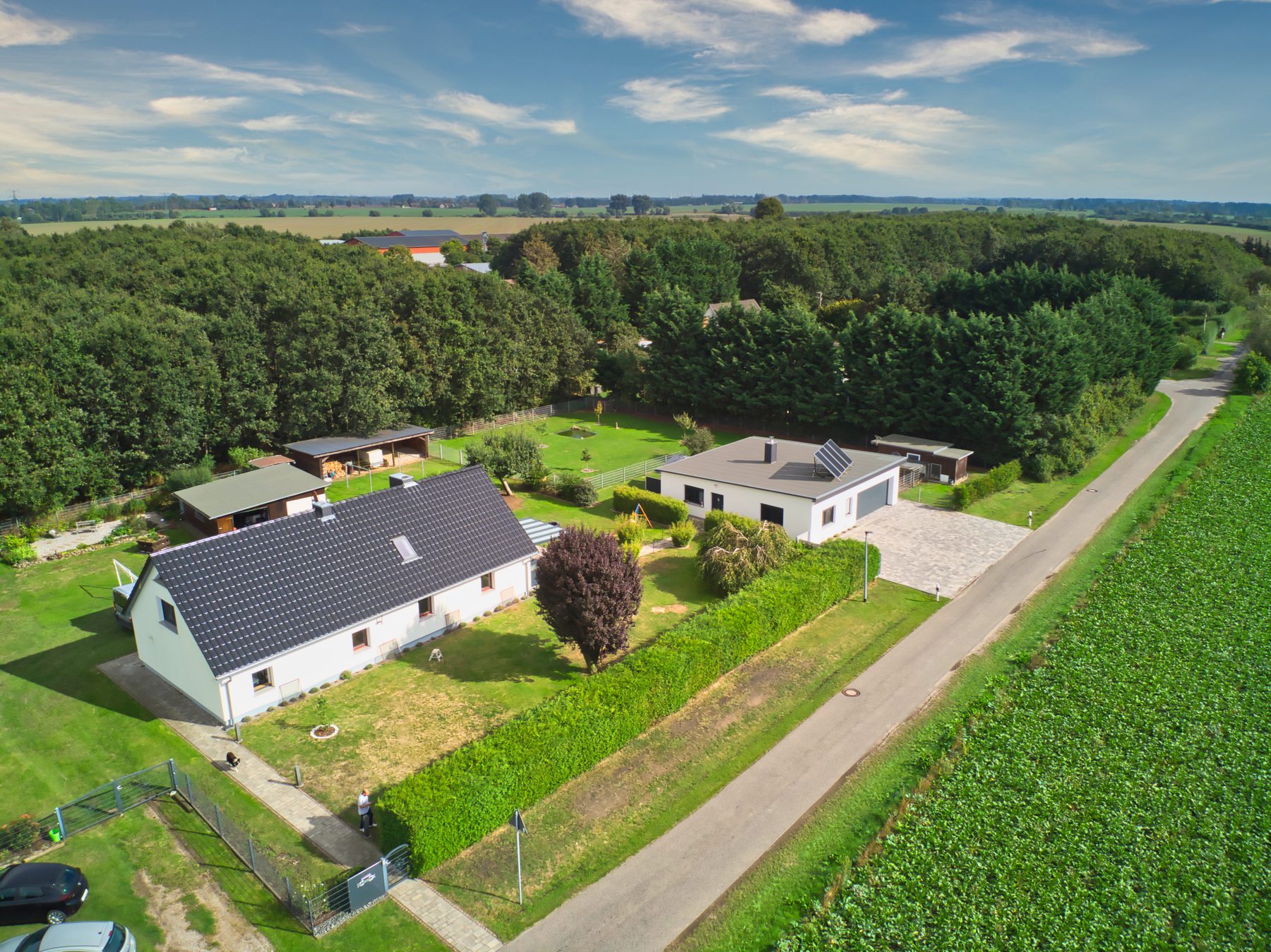 Lage am Feldrand